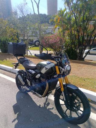 TRIUMPH SCRAMBLER 400 X 